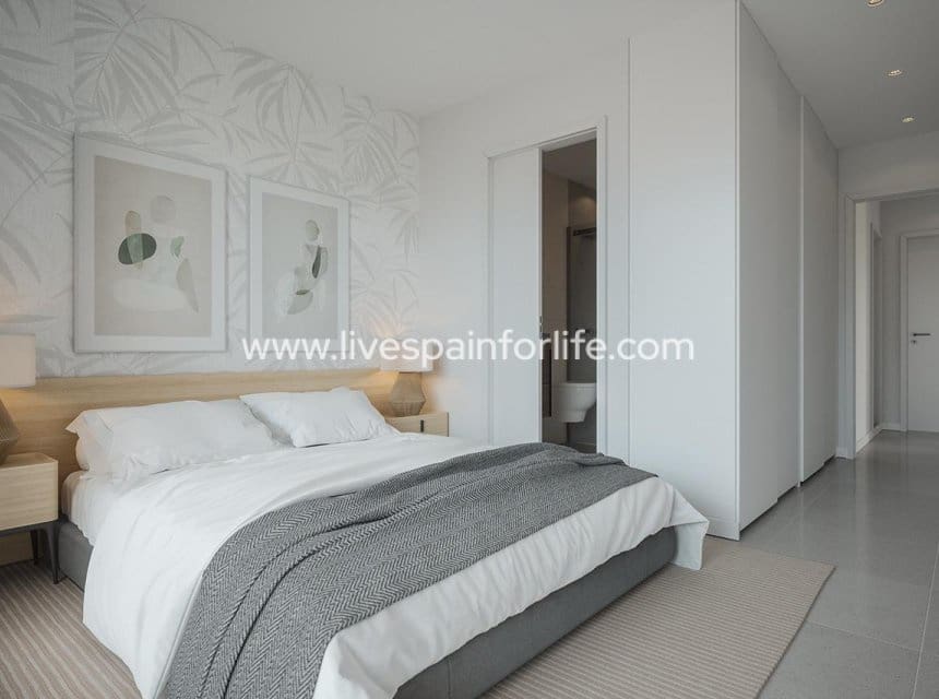 3 chambre Appartement à vendre à Guardamar del Segura avec piscine garage - 399 500 € (Ref: 10153925)