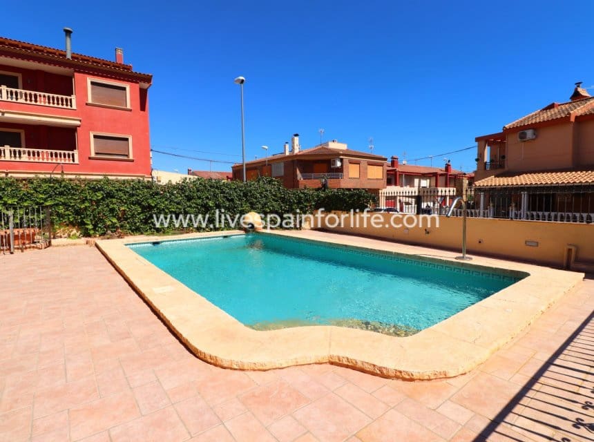 5 bedroom Villa for sale in Rojales with pool - € 600,000 (Ref: 10153927)
