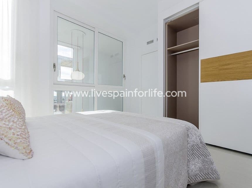 3 bedroom Villa for sale in Los Montesinos with pool garage - € 525,000 (Ref: 10153928)