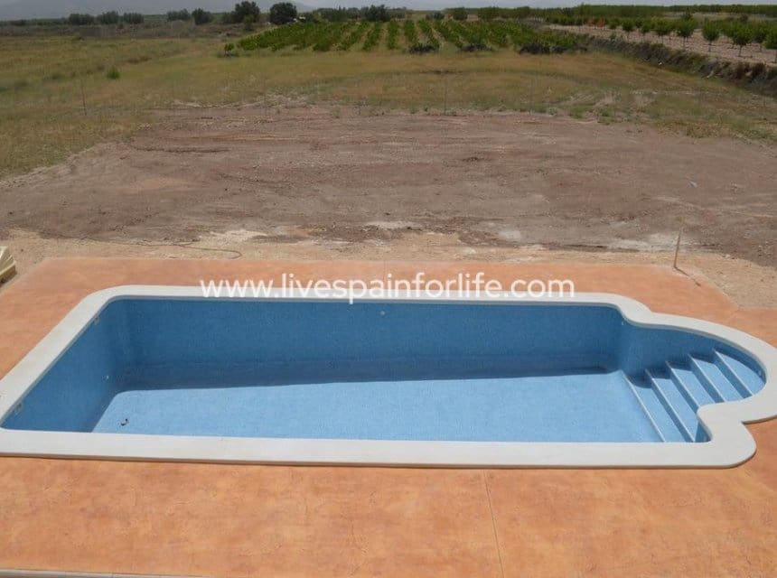 4 sovrum Villa till salu i Pinoso med pool garage - 505 000 € (Ref: 10153931)
