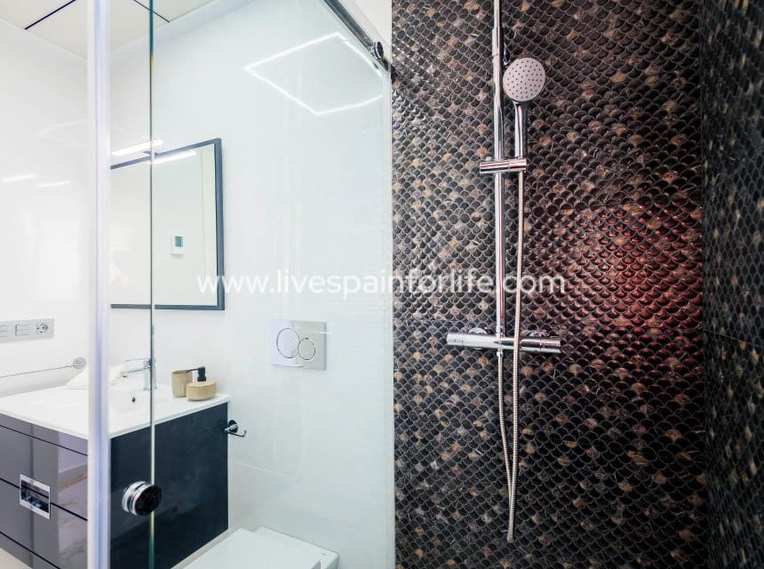 3 soveværelse Villa til salg i Pilar de la Horadada med swimmingpool garage - € 420.000 (Ref: 10153932)