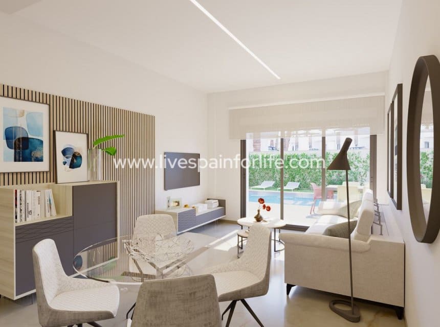 3 bedroom Villa for sale in Algorfa with pool - € 377,000 (Ref: 10153933)