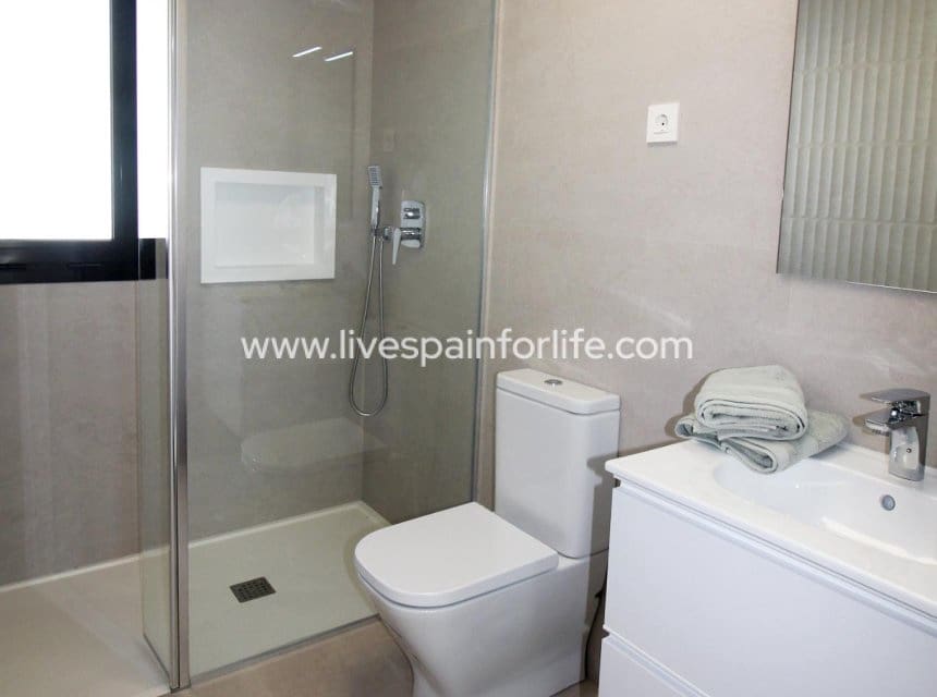 4 camera da letto Villetta a Schiera in vendita in Pilar de la Horadada con piscina garage - 394.900 € (Rif: 10155838)