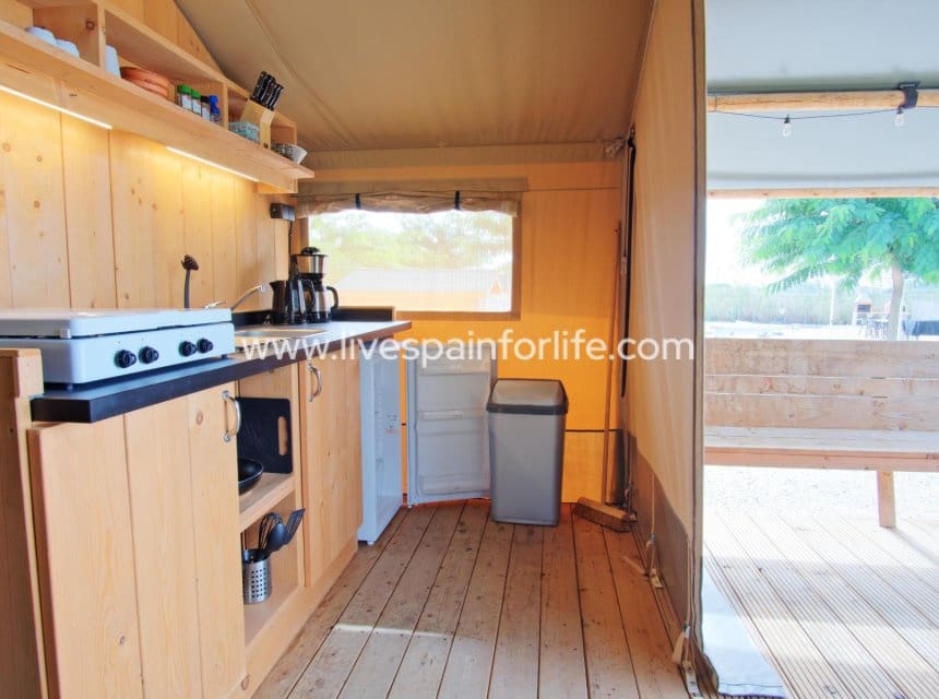 3 chambre Local Commercial à vendre à Dolores avec piscine - 895 000 € (Ref: 10163496)