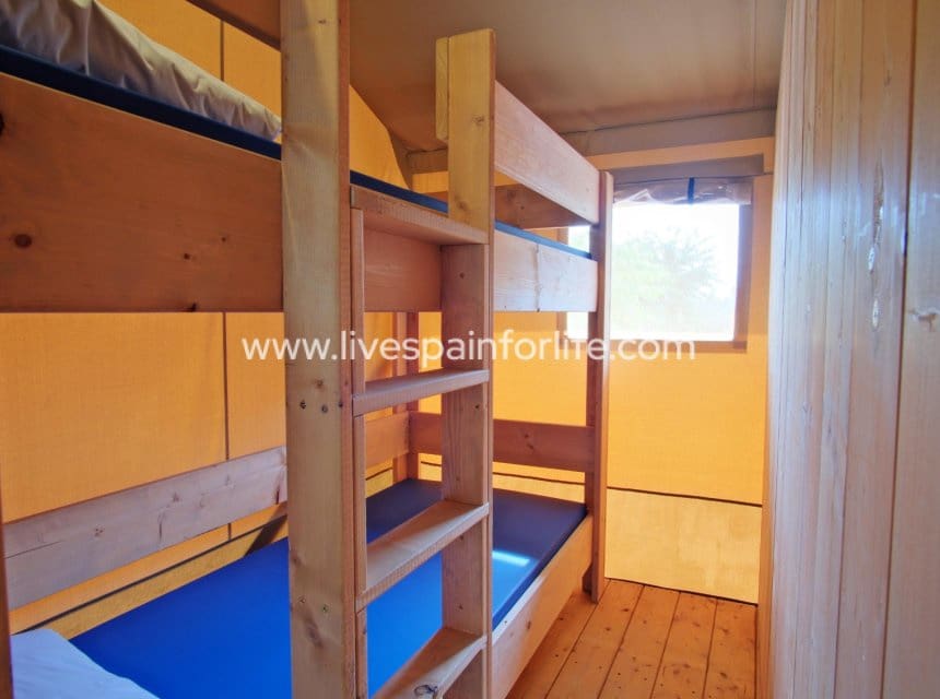 3 chambre Local Commercial à vendre à Dolores avec piscine - 895 000 € (Ref: 10163496)