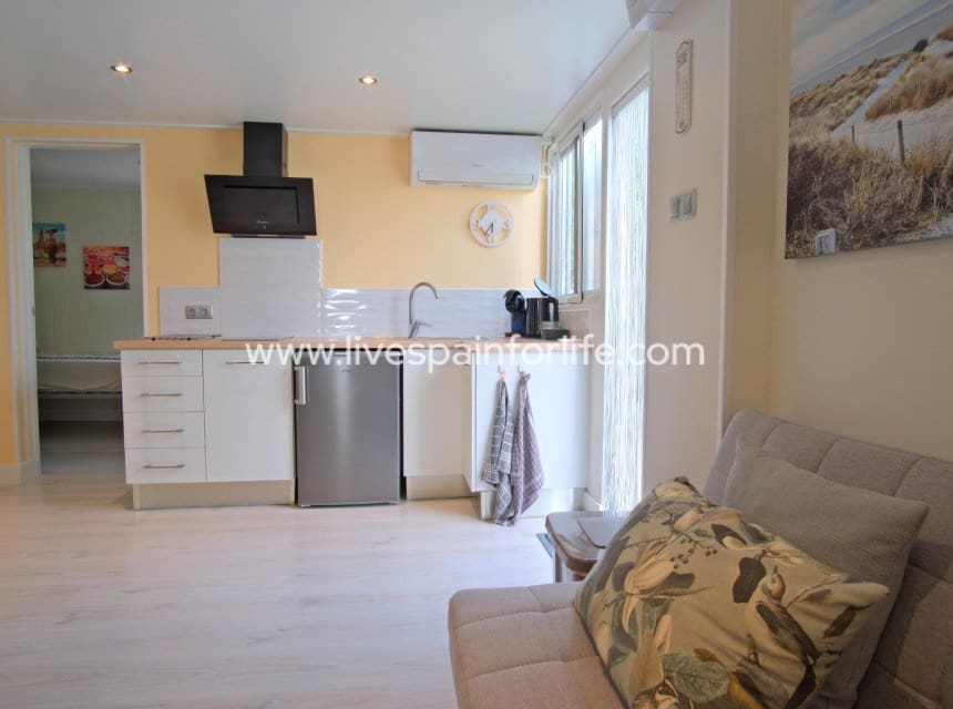 3 chambre Local Commercial à vendre à Dolores avec piscine - 895 000 € (Ref: 10163496)