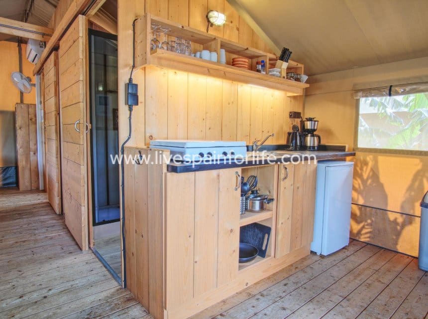 3 chambre Local Commercial à vendre à Dolores avec piscine - 895 000 € (Ref: 10163496)