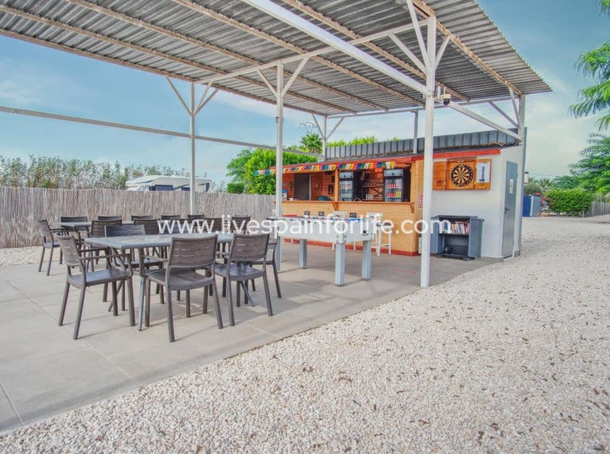 3 chambre Local Commercial à vendre à Dolores avec piscine - 895 000 € (Ref: 10163496)