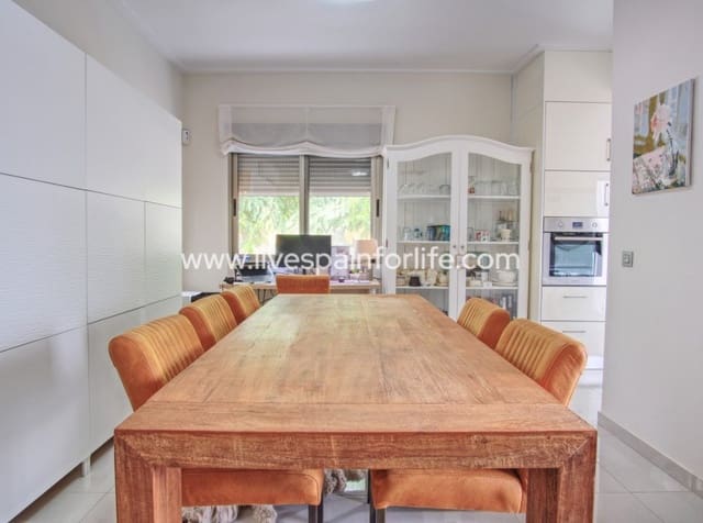 3 camera da letto Commerciale in vendita in Dolores con piscina - 895.000 € (Rif: 10163496)