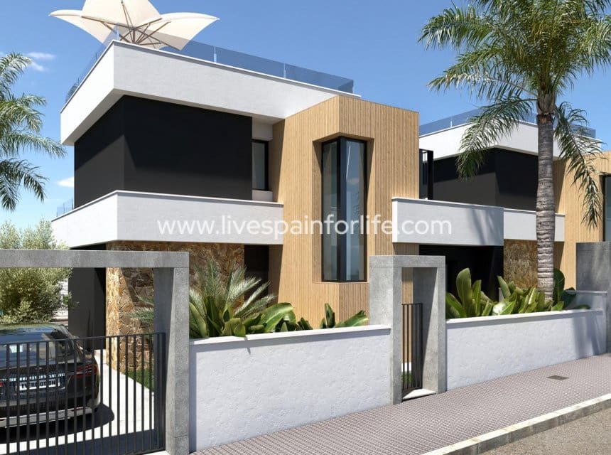 4 soveværelse Villa til salg i Ciudad Quesada med swimmingpool garage - € 799.000 (Ref: 10163501)