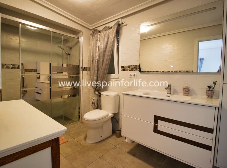 Finca/Casa Rural de 5 habitaciones en Hondón de las Nieves en venta con piscina garaje - 429.950 € (Ref: 10167053)