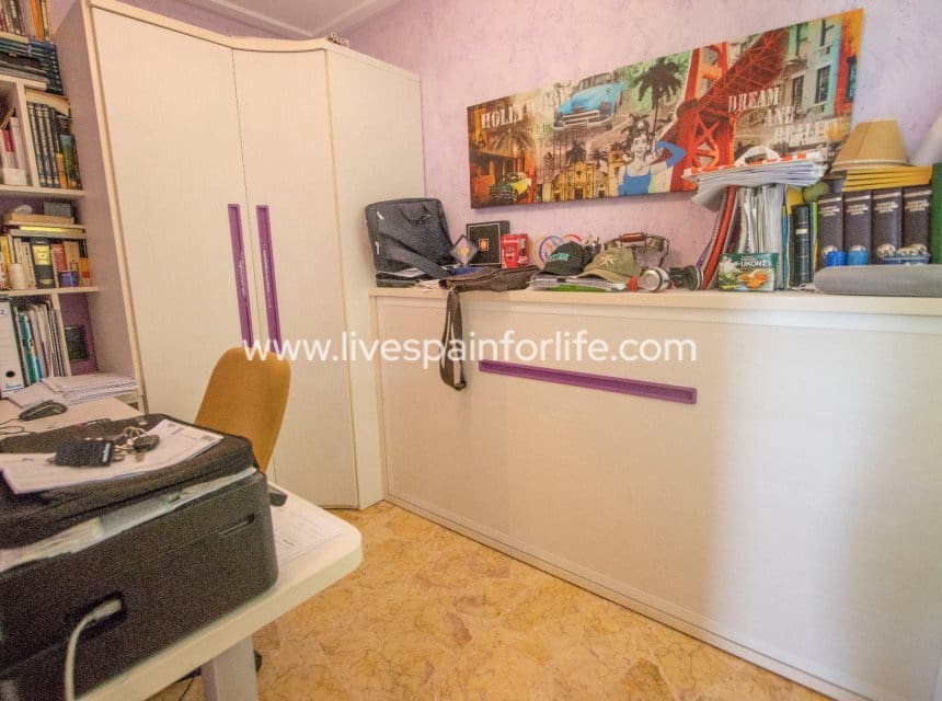 4 bedroom Townhouse for sale in Albatera with garage - € 225,000 (Ref: 10169125)