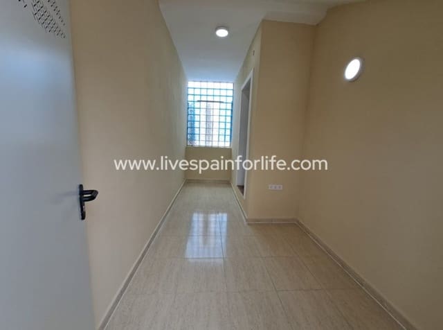 2 soverom Bungalow til salgs i Alicante by med svømmebasseng - € 149 000 (Ref: 10175718)