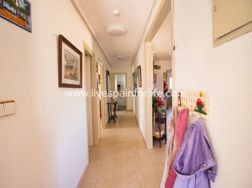 4 chambre Finca/Maison de Campagne à vendre à Albatera avec piscine garage - 349 950 € (Ref: 10179352)