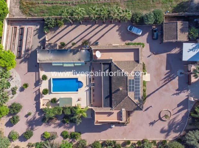 4 quarto Quinta/Casa Rural para venda em Catral com piscina garagem - 649 999 € (Ref: 10181925)