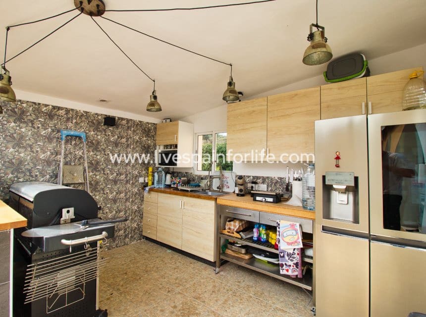 5 sypialnia Finka/Dom wiejski na sprzedaż w Hondon de las Nieves z basenem garażem - 429 950 € (Ref: 10183630)