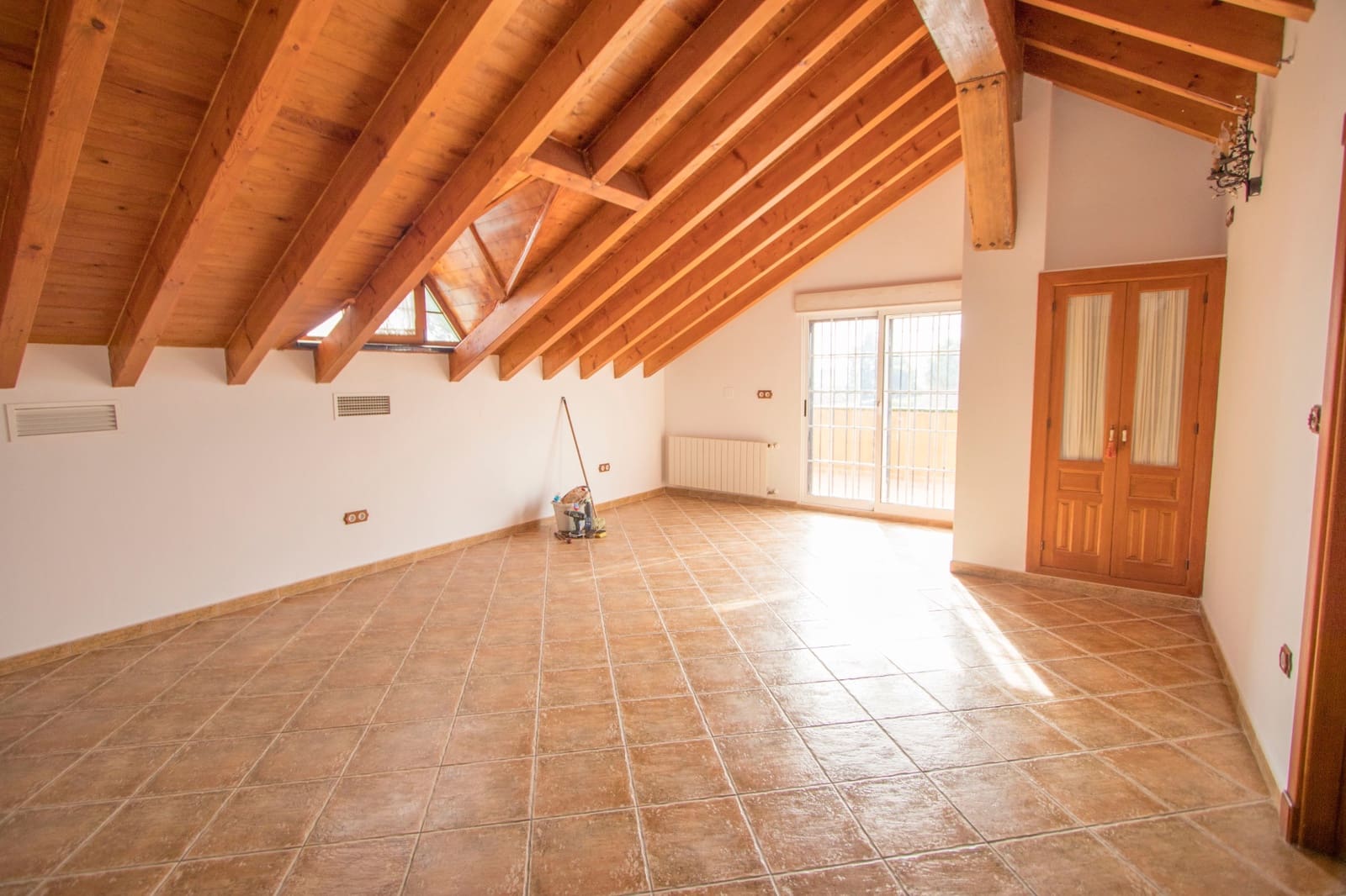 5 sypialnia Finka/Dom wiejski na sprzedaż w Catral z basenem garażem - 620 000 € (Ref: 3387356)