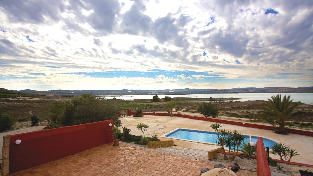 4 quarto Quinta/Casa Rural para venda em Torremendo com piscina garagem - 1 745 000 € (Ref: 5704292)