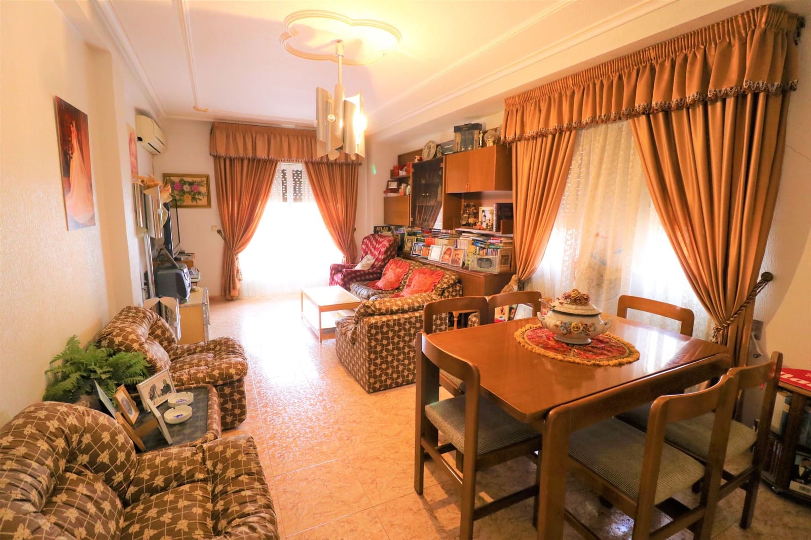 5 soveværelse Byhus til salg i Albatera med garage - € 440.000 (Ref: 6441580)