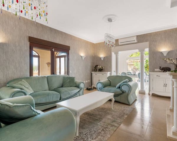 4 Zimmer Finca/Landgut zu verkaufen in Alicante / Alacant Stadt mit Pool - 839.000 € (Ref: 6609000)