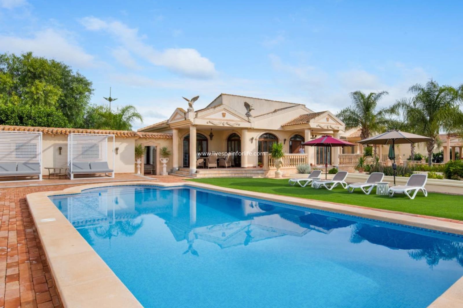 4 bedroom Finca/Country House for sale in Alicante / Alacant city with pool garage - € 839,000 (Ref: 6609000)