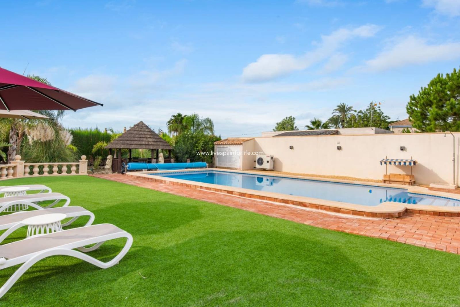4 bedroom Finca/Country House for sale in Alicante / Alacant city with pool garage - € 839,000 (Ref: 6609000)