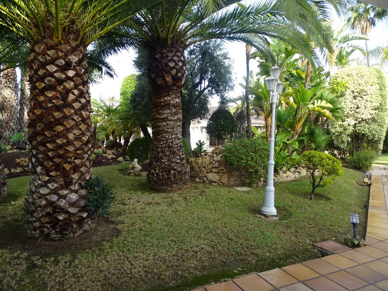 7 soveværelse Finca/Landehus til salg i Santa Pola med swimmingpool garage - € 2.100.000 (Ref: 7366884)