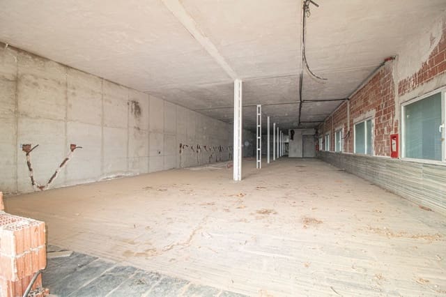 Commercial for sale in La Algoda - Matola - El Pla, Elche / Elx with garage - € 4,500,000 (Ref: 7399723)