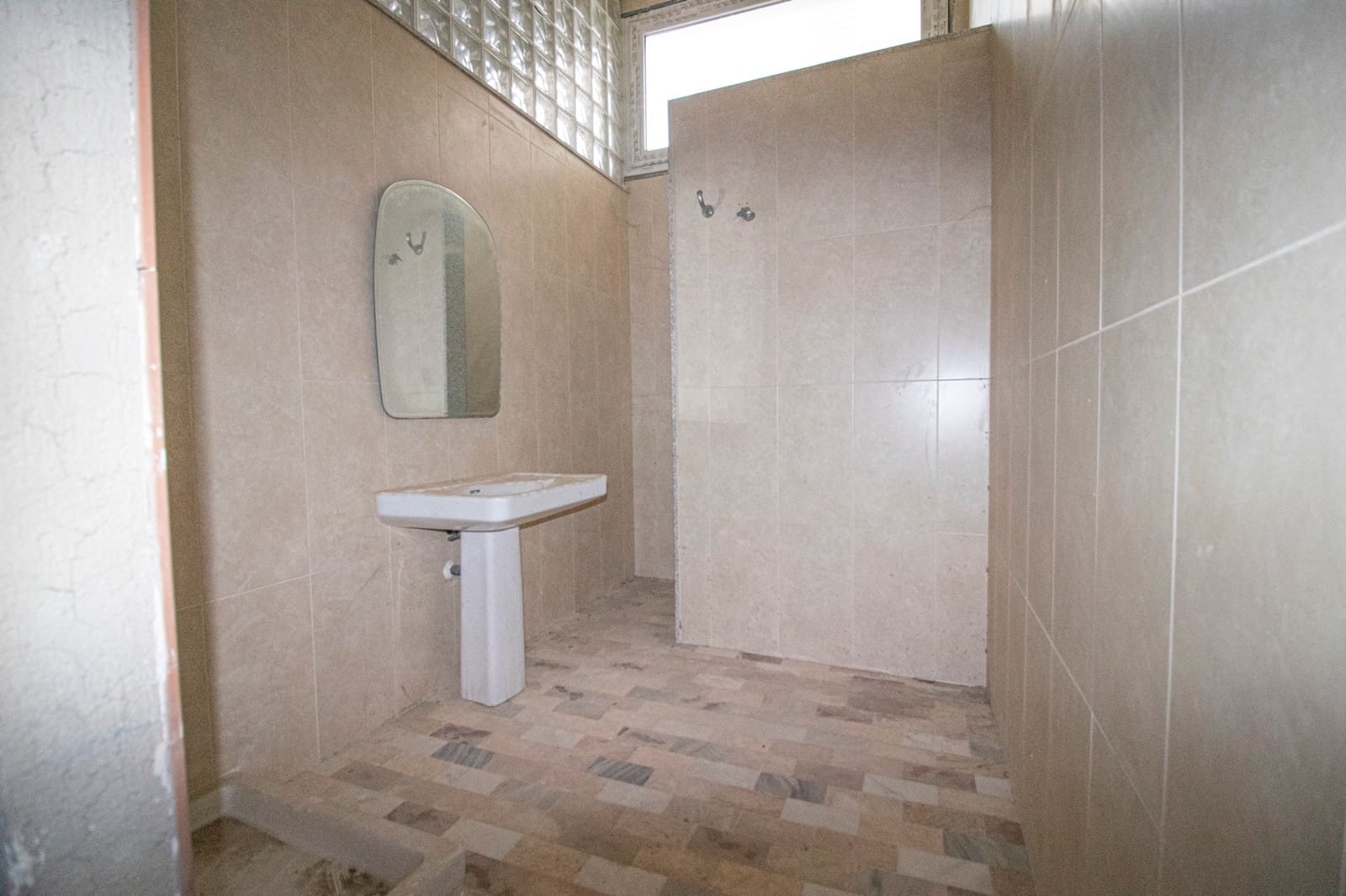 Gewerbe zu verkaufen in Elche / Elx mit Garage - 4.500.000 € (Ref: 7399723)