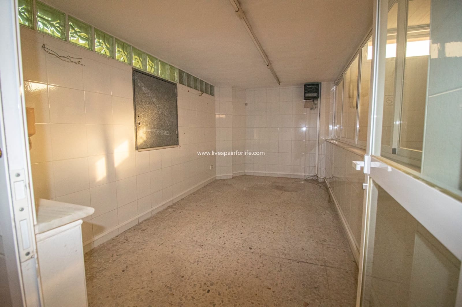 Erhverv til salg i Elche / Elx - € 3.200.000 (Ref: 7399724)