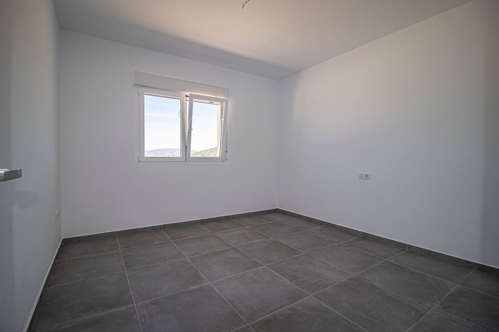 3 soveværelse Finca/Landehus til salg i Pinoso med swimmingpool - € 280.000 (Ref: 7524764)