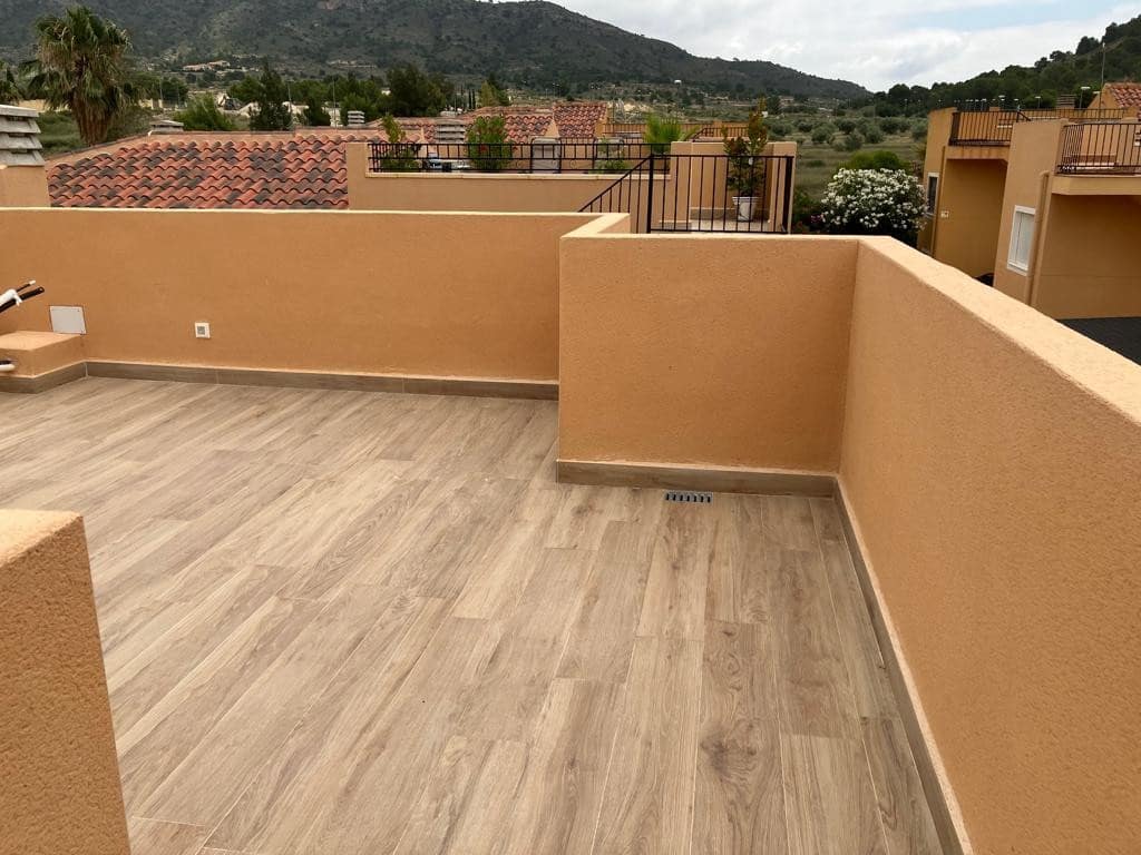 2 slaapkamer Villa te koop in La Romana met zwembad - € 220.000 (Ref: 7580000)