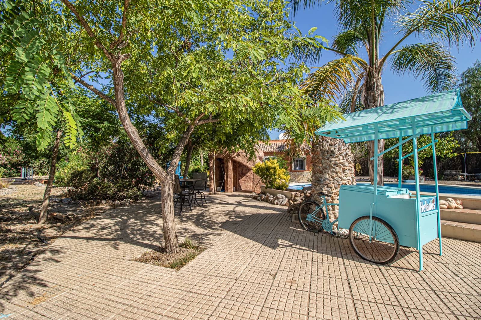 7 makuuhuone Maalaistalo myytävänä paikassa Catral mukana uima-altaan 
autotalli - 975 000 € (Ref: 7600965)