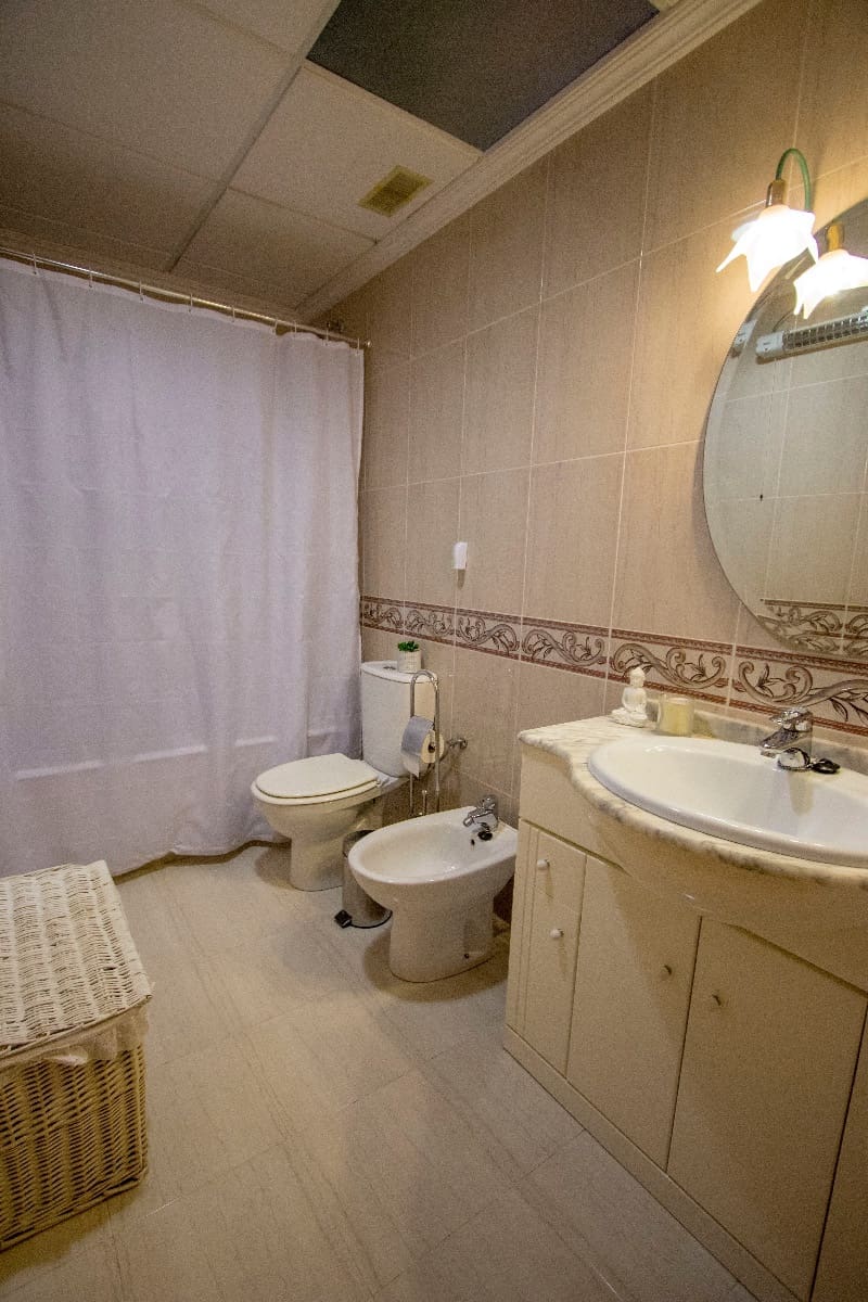 4 bedroom Townhouse for sale in Albatera - € 179,999 (Ref: 7620888)