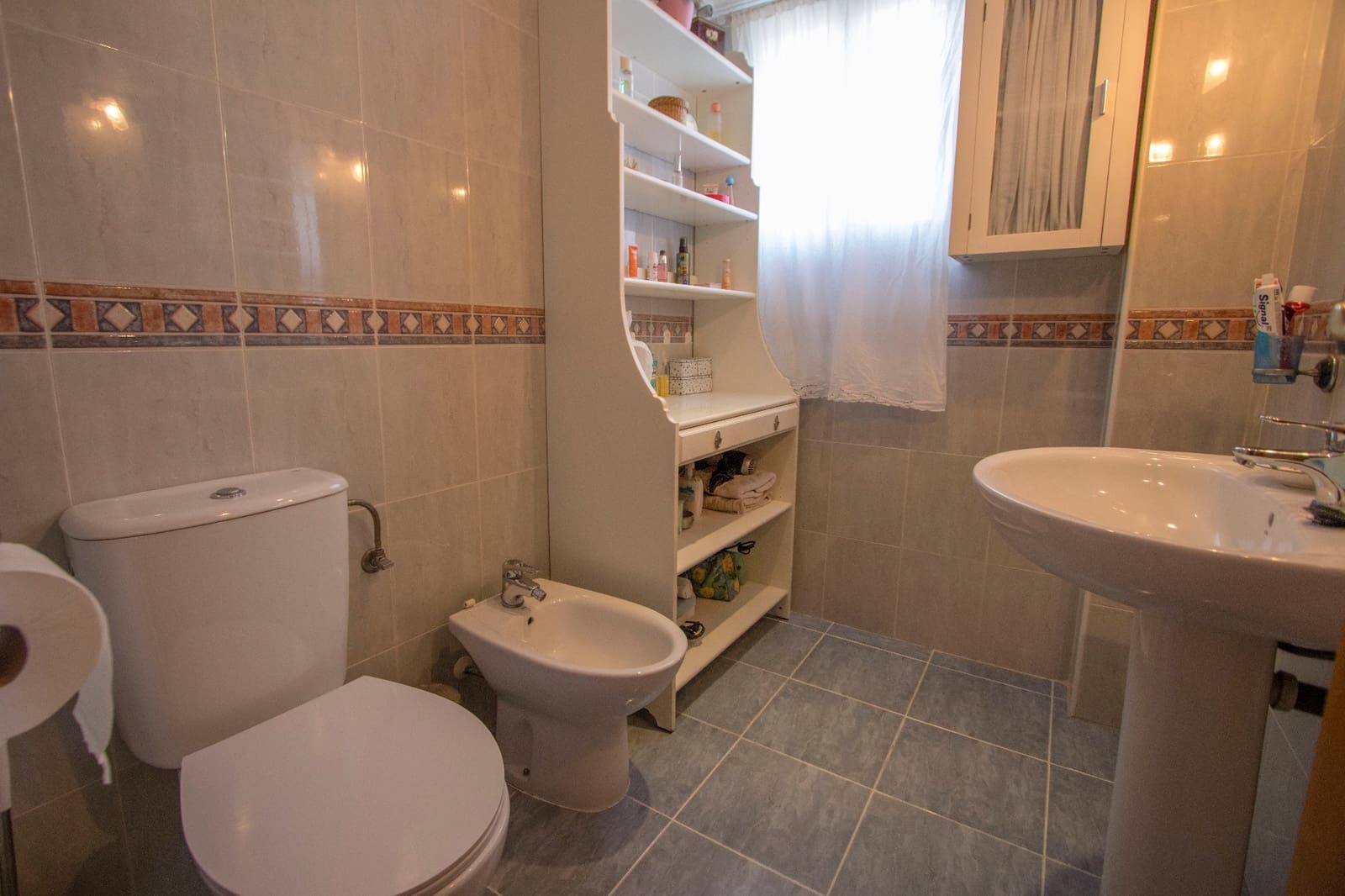 4 bedroom Townhouse for sale in Albatera - € 179,999 (Ref: 7620888)