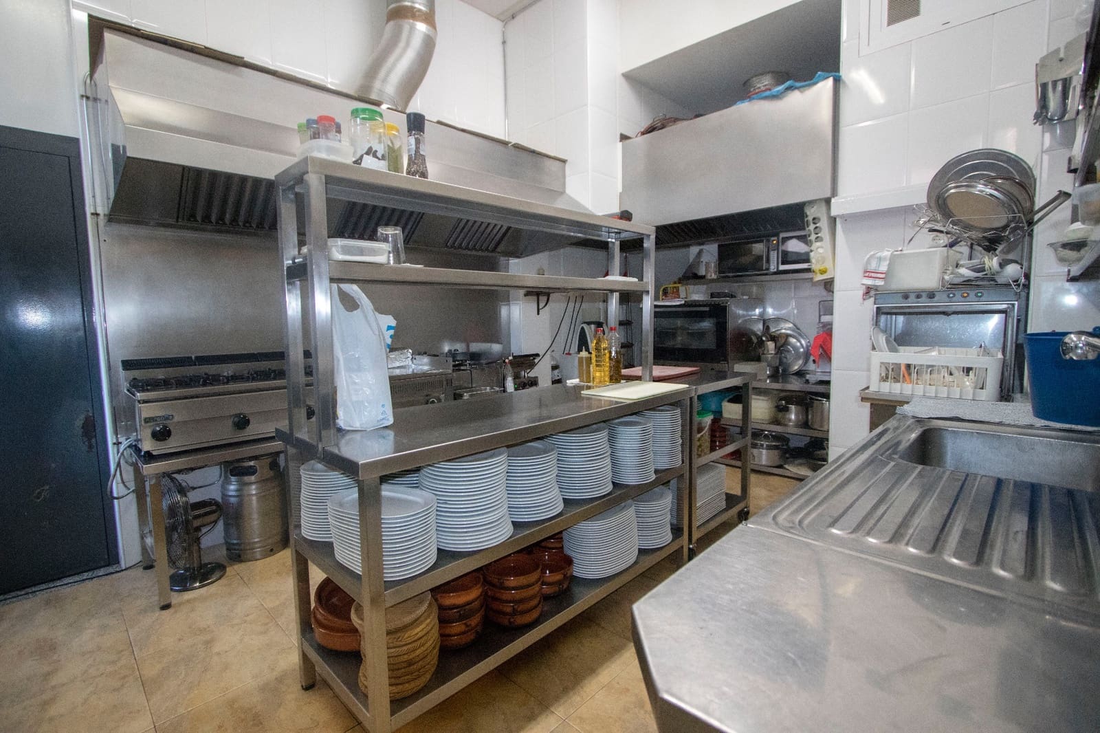 Local Comercial de 1 habitación en Albatera en venta con garaje - 240.000 € (Ref: 7883960)