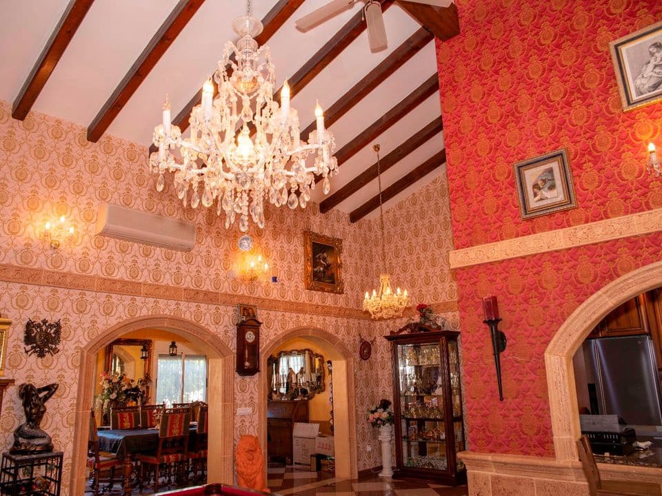 6 sypialnia Finka/Dom wiejski na sprzedaż w Dolores z basenem garażem - 699 950 € (Ref: 7886803)