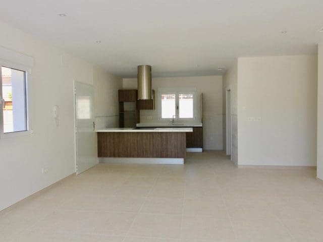 3 chambre Finca/Maison de Campagne à vendre à La Romana avec piscine - 278 000 € (Ref: 7995256)