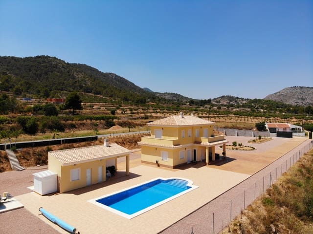 4 slaapkamer Finca/Landhuis te koop in Pinoso met zwembad - € 305.000 (Ref: 8405866)