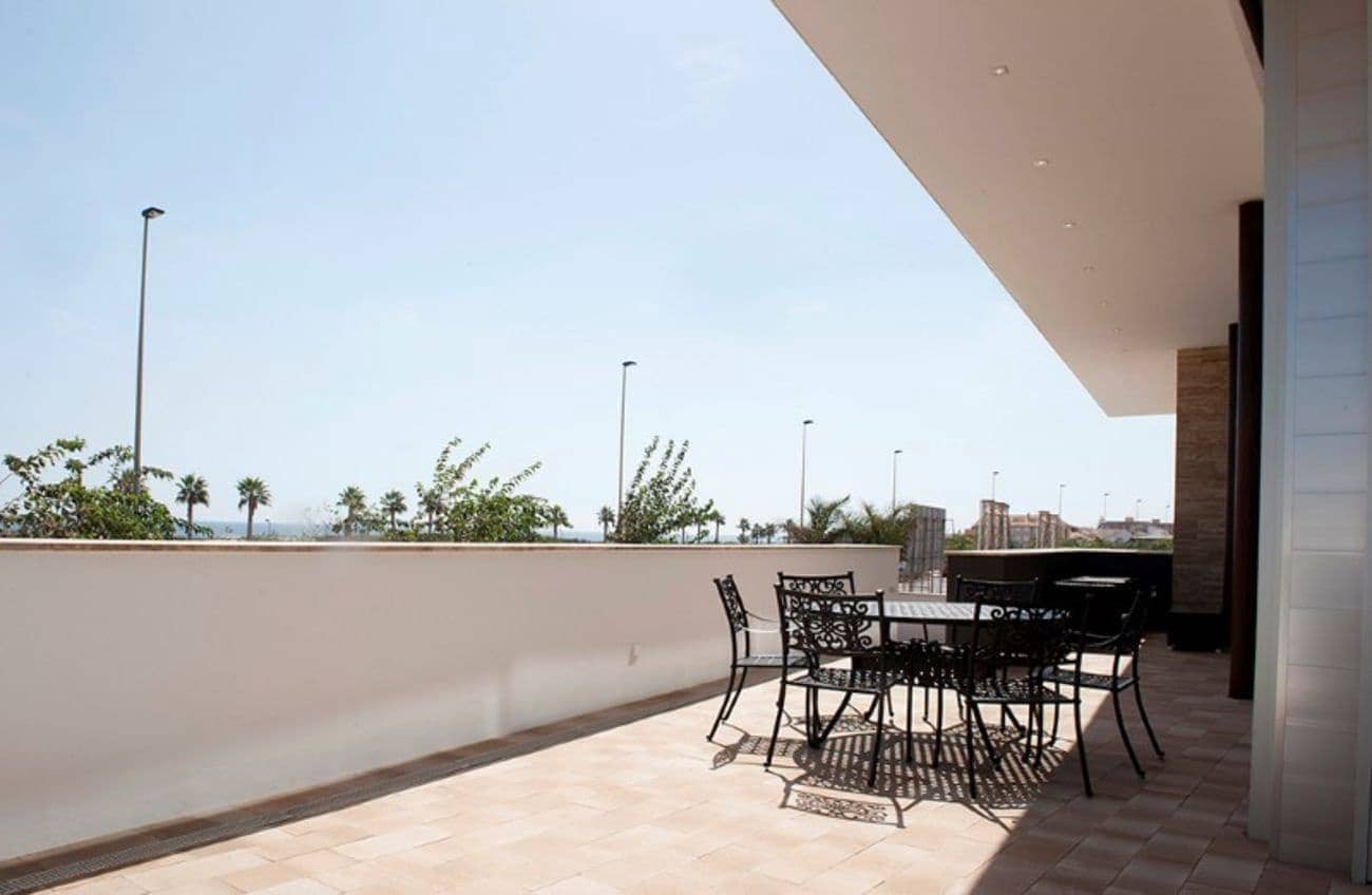 7 chambre Villa/Maison à vendre à Torre de la Horadada avec piscine garage - 3 450 000 € (Ref: 8429254)