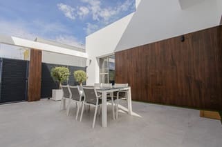 3 bedroom Villa for sale in San Fulgencio with pool garage - € 304,000 (Ref: 8449235)