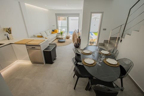 3 bedroom Villa for sale in San Fulgencio with pool garage - € 304,000 (Ref: 8449235)