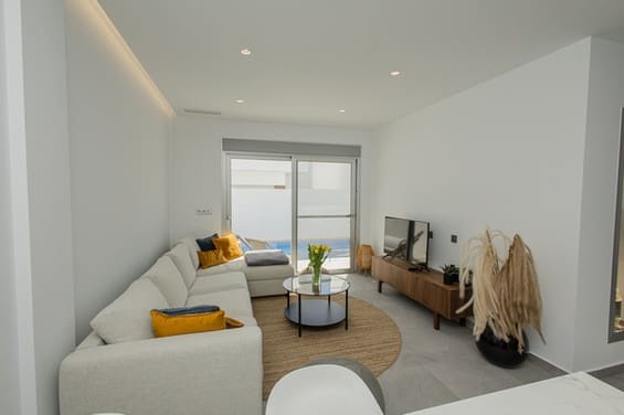 3 bedroom Villa for sale in San Fulgencio with pool garage - € 304,000 (Ref: 8449235)