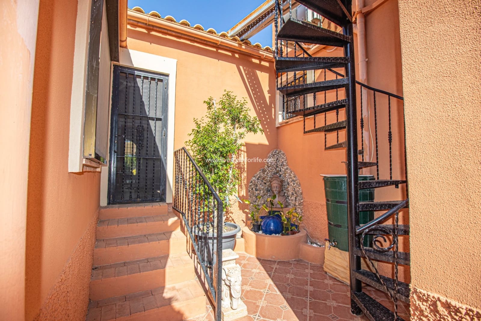 7 bedroom Finca/Country House for sale in Catral with pool garage - € 975,000 (Ref: 8486596)