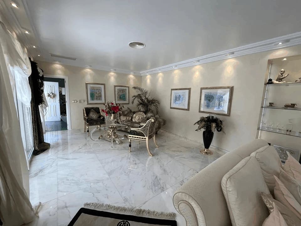 3 bedroom Villa for sale in Alicante / Alacant city with pool garage - € 1,399,000 (Ref: 8686693)