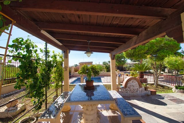 4 bedroom Finca/Country House for sale in Crevillente / Crevillent with pool - € 495,000 (Ref: 8880914)