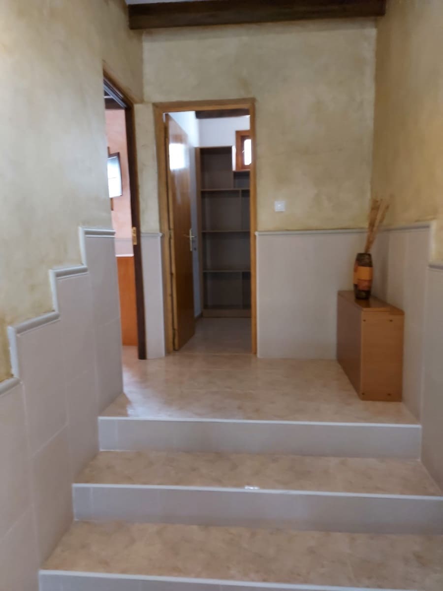 6 makuuhuone Maalaistalo myytävänä paikassa Alicante kaupunki mukana uima-altaan - 399 995 € (Ref: 8893916)