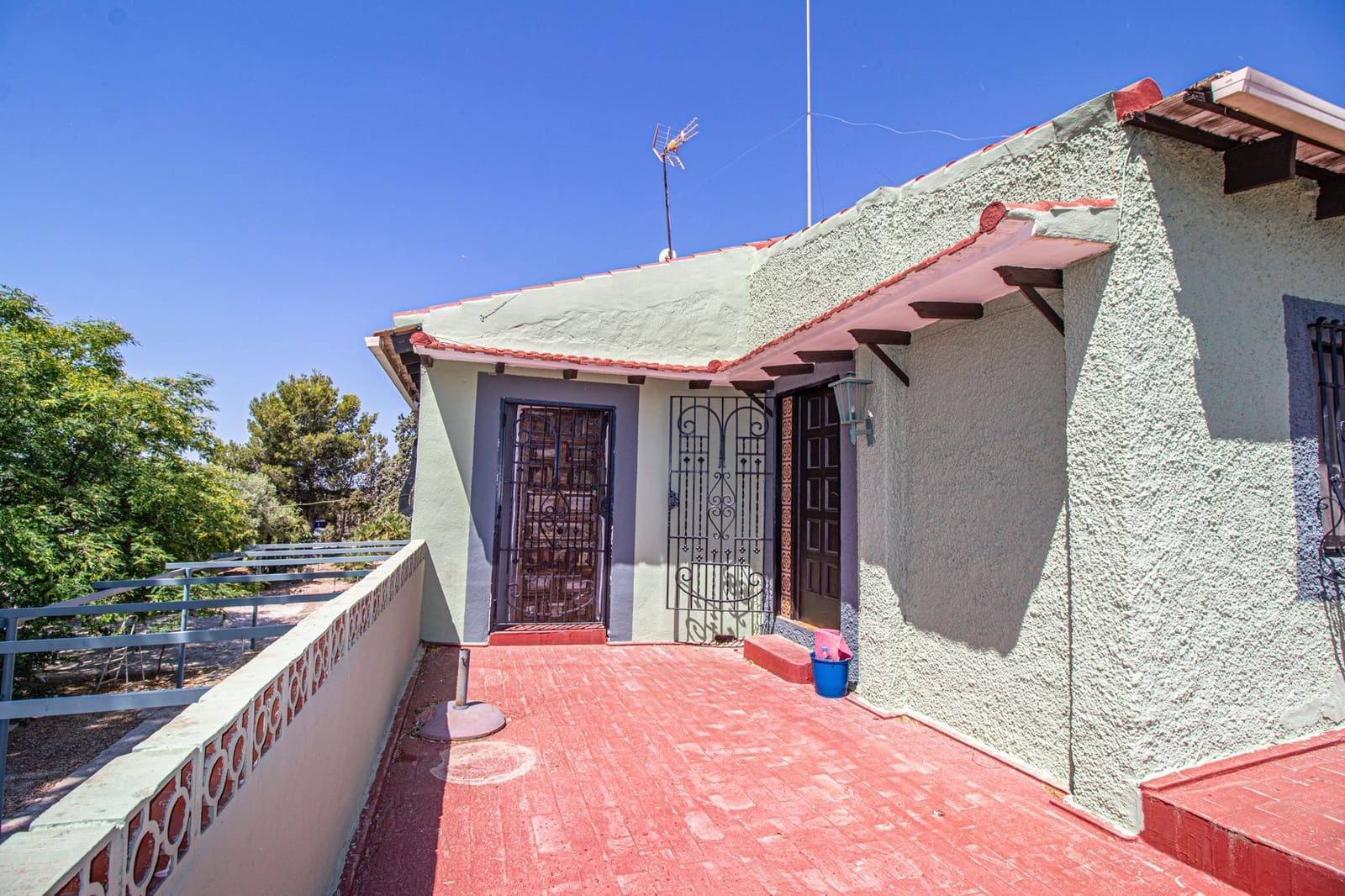 6 makuuhuone Maalaistalo myytävänä paikassa Alicante kaupunki mukana uima-altaan - 399 995 € (Ref: 8893916)