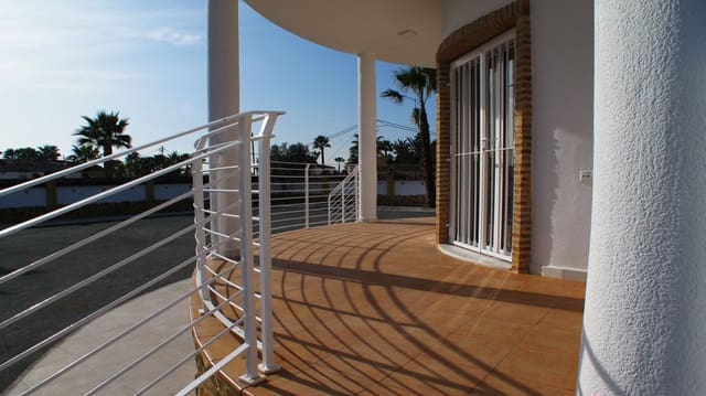 3 camera da letto Finca/Casa di Campagna in vendita in Alicante città con garage - 365.000 € (Rif: 8956047)