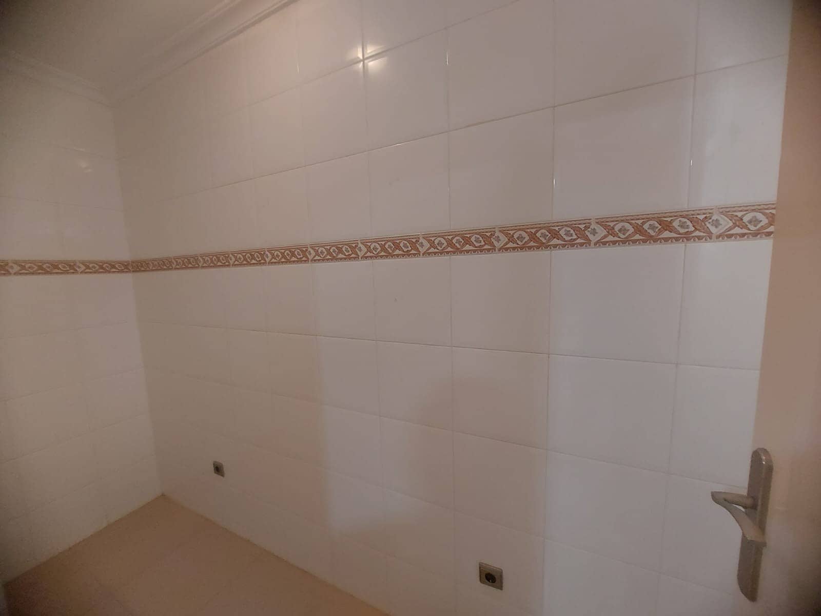 3 makuuhuone Omakotitalo myytävänä paikassa Alicante kaupunki - 175 000 € (Ref: 8956060)